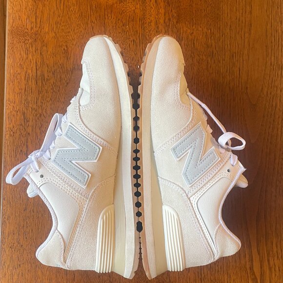 New Balance Women's 237 Shoes Size 8 - Picture 3 of 4